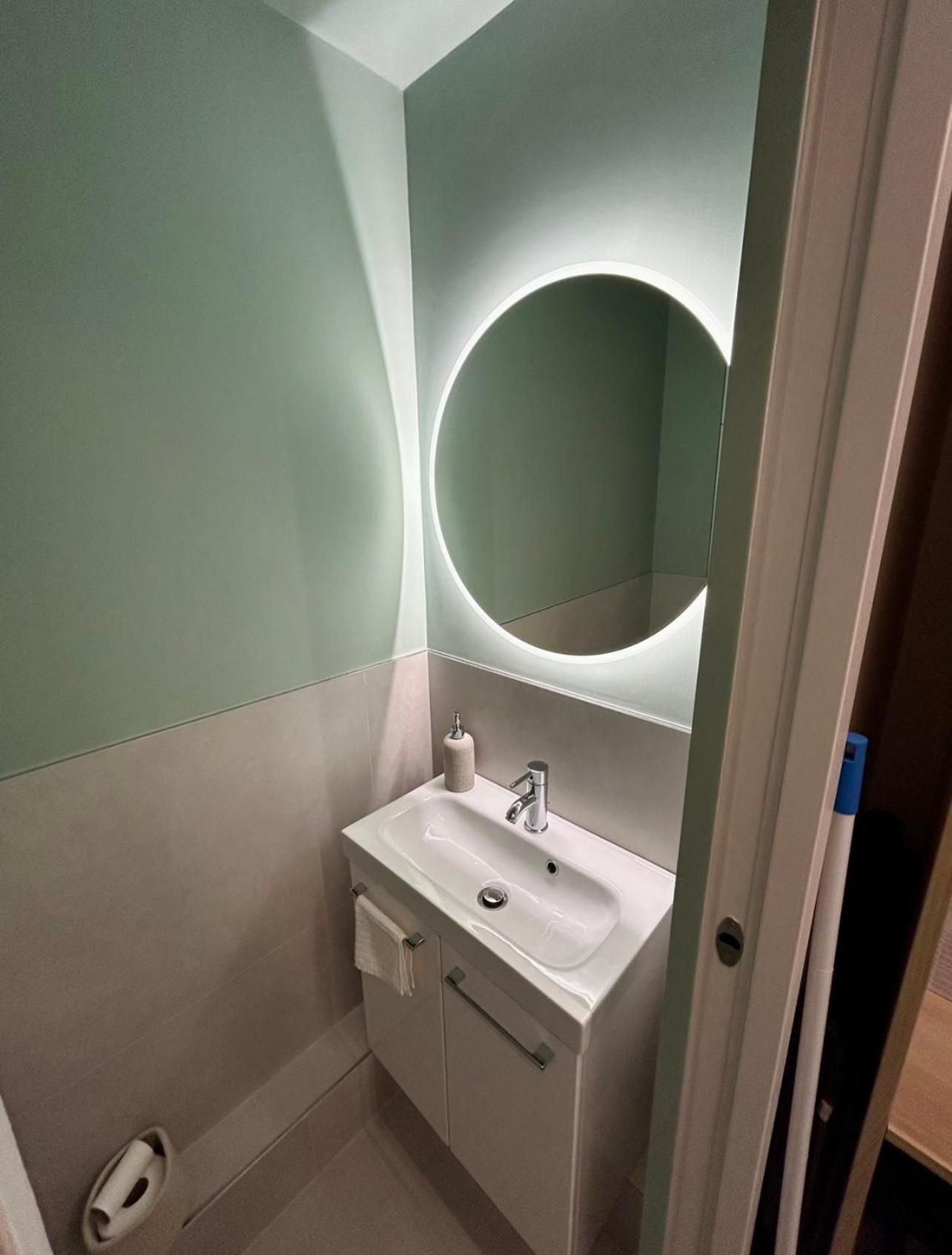 Charming Apartment لوبين المظهر الخارجي الصورة